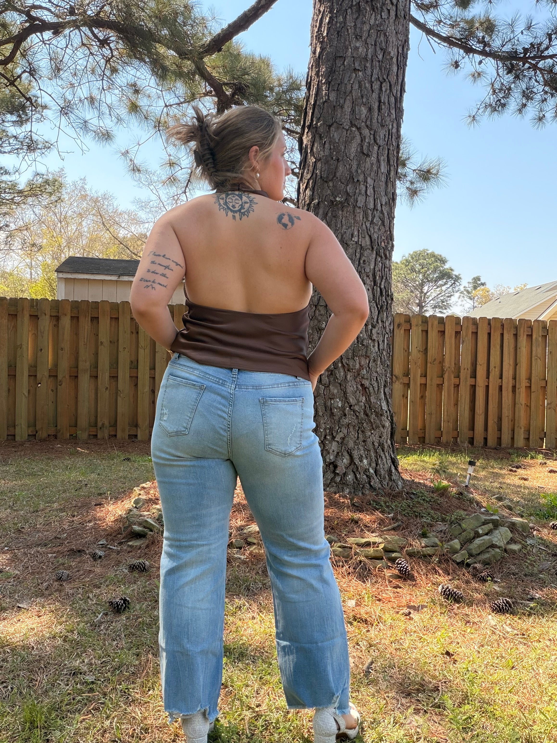 Women's Ripped Bell Bottom Jeans High-Rise